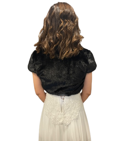 Kısa Kollu Broş Detaylı Gelin Etol Kürk Bolero Kısa Kollu Broş Detaylı Gelin Etol Kürk Bolero