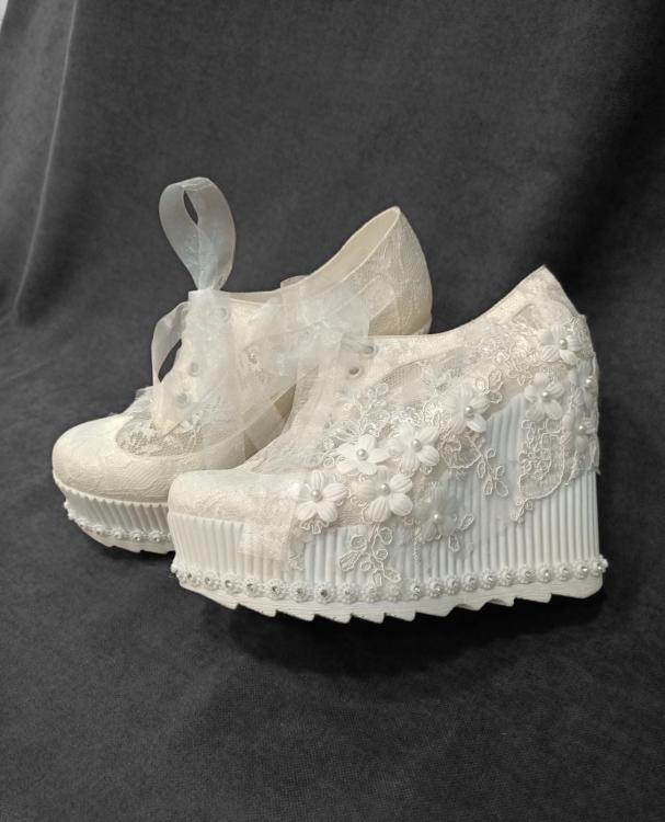 Dolgu Topuklu Gelin Ayakkabısı