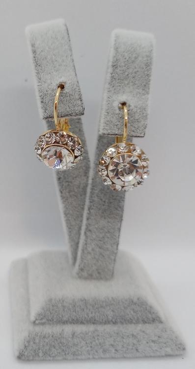 Altın Renk Detayına Sahip Taşlı Gelin Küpesi 