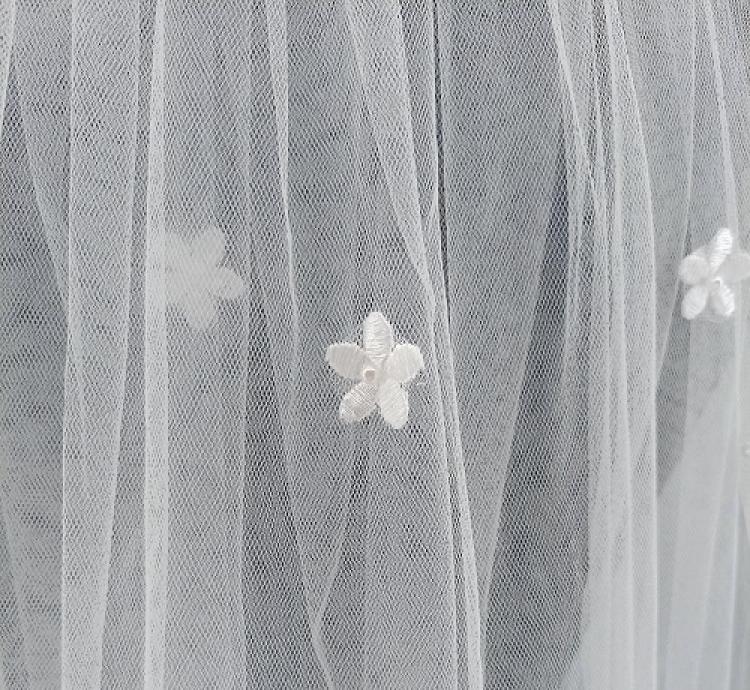 Aplike İncili Papatya İşlemeli Gelin Duvağı