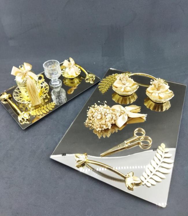 Ayna Detayına Sahip Gold Renk Söz - Nişan Tepsisi 