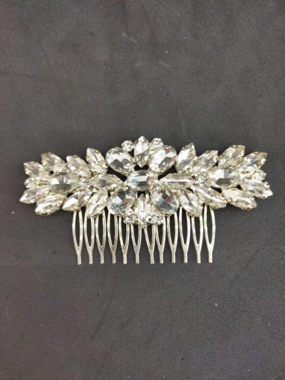 Büyük Kristal Taşlarla Oluşturulmuş Gelin Saç Tokası