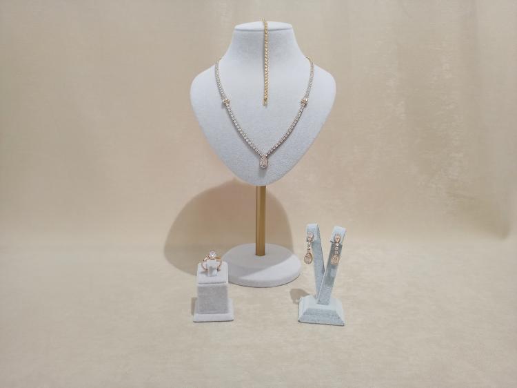 Damla Baget Model Gold Renk Takı Seti 