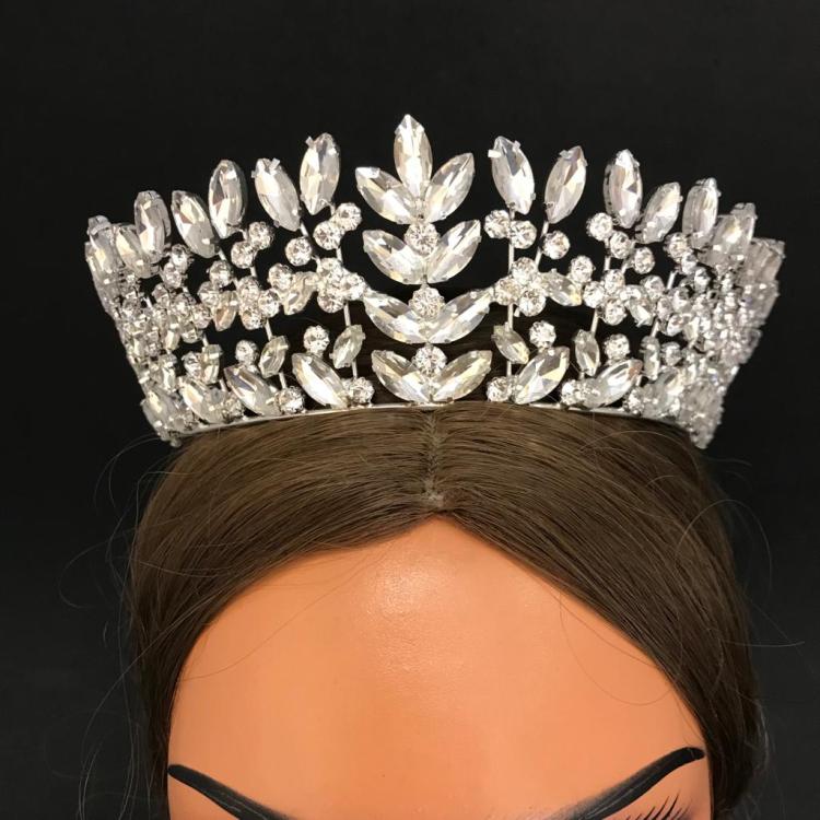 Farklı Taşlarla Süslenmiş Yaprak Model Prenses Gelin Tacı