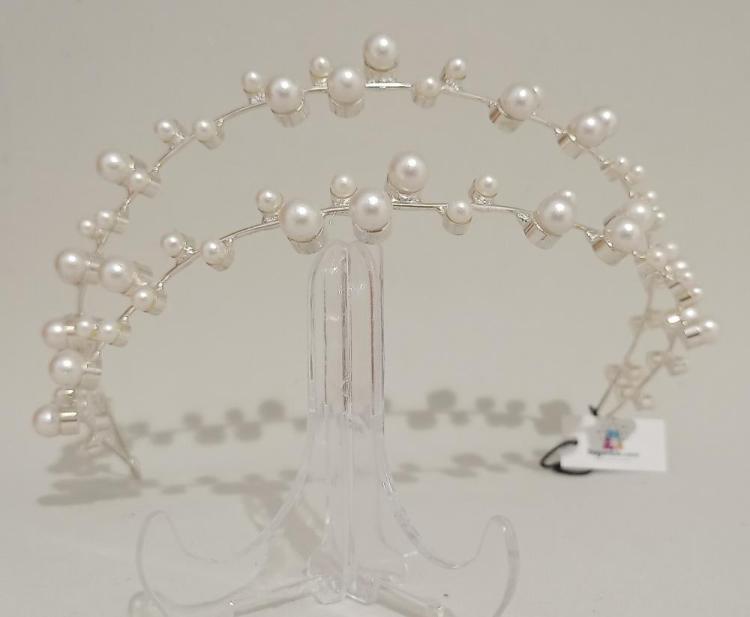 İnci Detaylarına Sahip Gümüş Gelin Tacı 