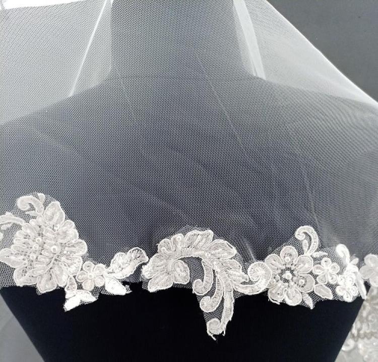 Kenarları İncili Papatya Dantel Detaylı Gelin Örtüsü