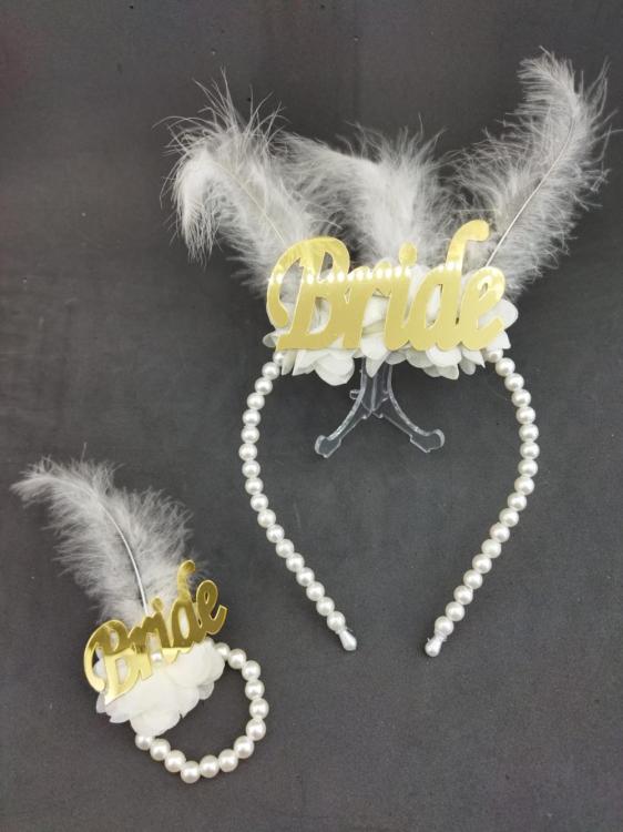 Krem Çiçek Detaylı Gold Renk Bride Taç Ve Bileklik Seti