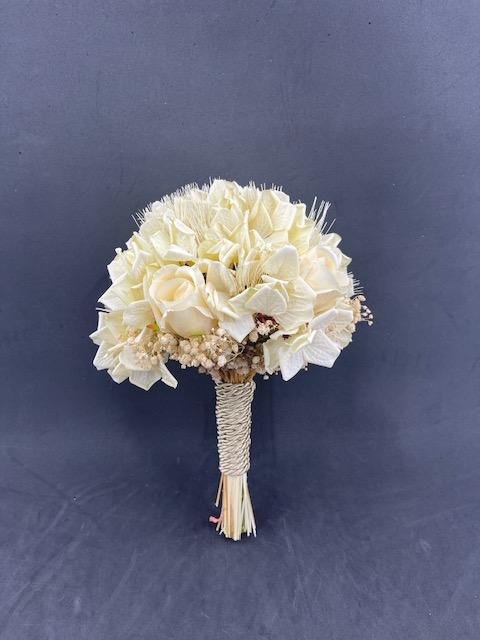 Krem Cipso Ve Pembe Ot Detaylı Ortanca Gül Aranjman Gelin Buketi