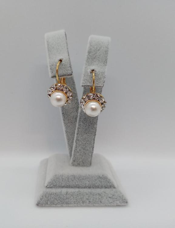 Küçük Taş Detayları Olan İncili Gelin Küpesi 