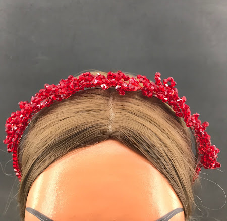 Uzun Kristal Ve Top Kristallerle Süslenmiş Kına Tacı