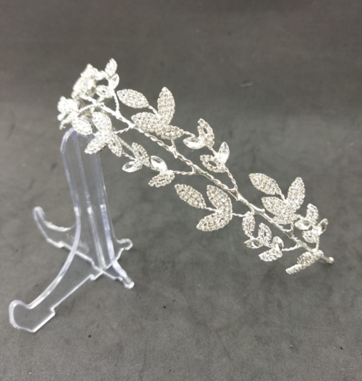 Yaprak Dalı Görünümlü Kristal Gelin Tacı