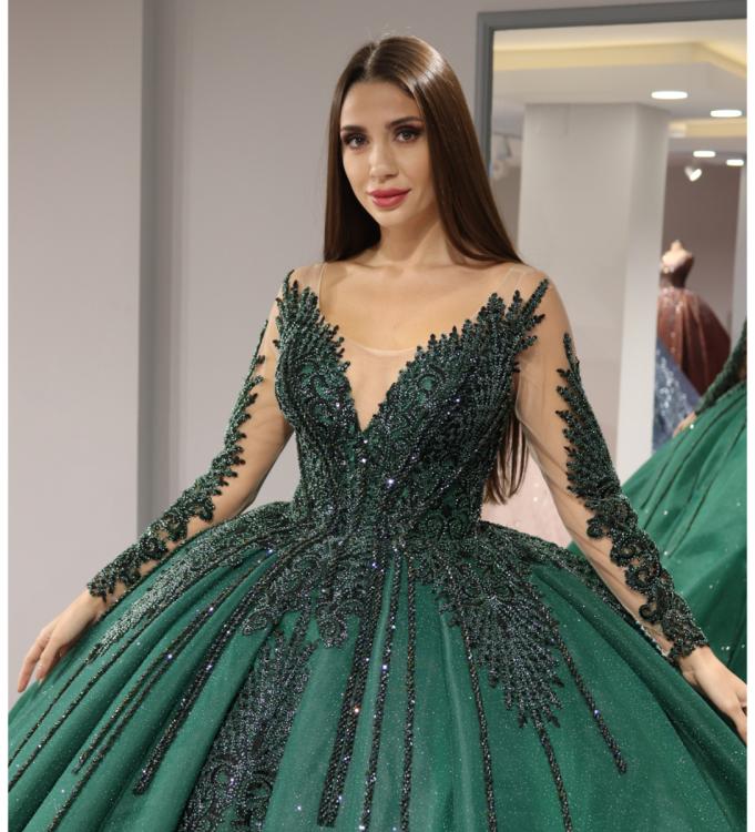 İllüzyon Yaka Detaylı Pileli Prenses Nişanlık