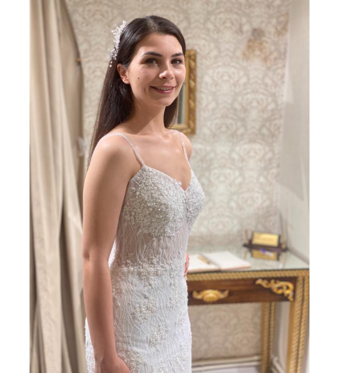 Zarif Dantel Dizaynlı Balık Gelinlik